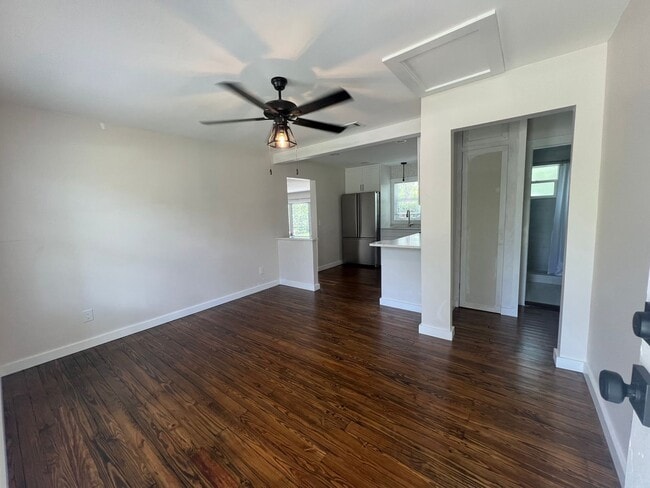 Photo - ANNUAL ** $1,450/month ** 3/4 Mile from Su...