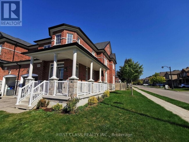 Photo - 1140 Stuffles Cres