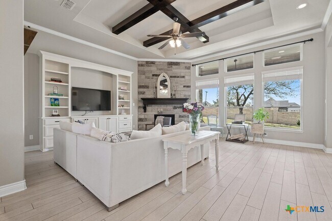 Photo - 1745 Alta Vista Loop