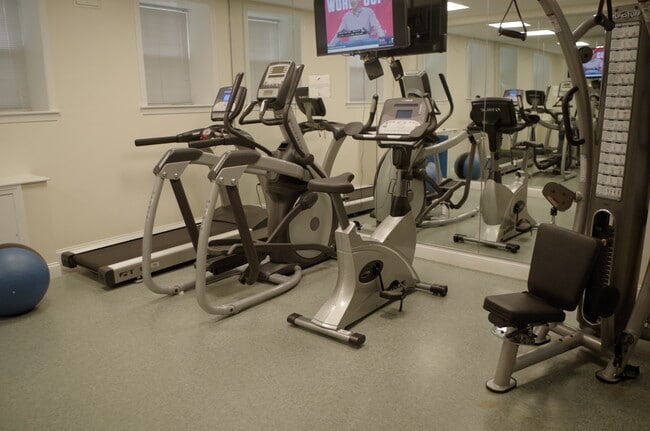 Photo - 16 Chauncy St Unit 18B