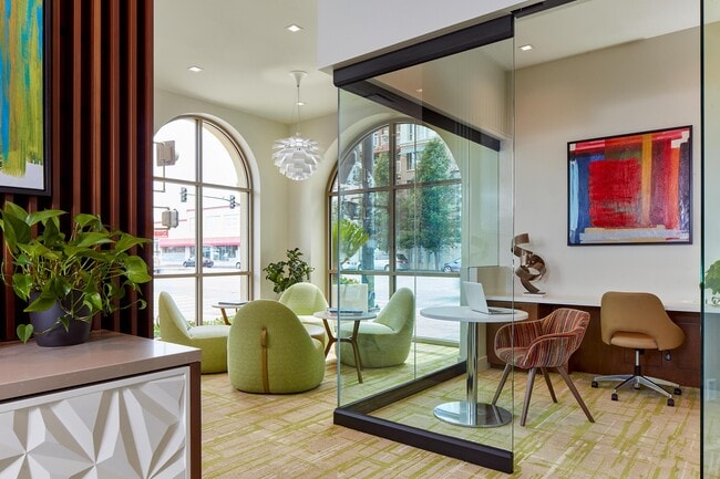 Photo - Franklin Street Apartment Homes