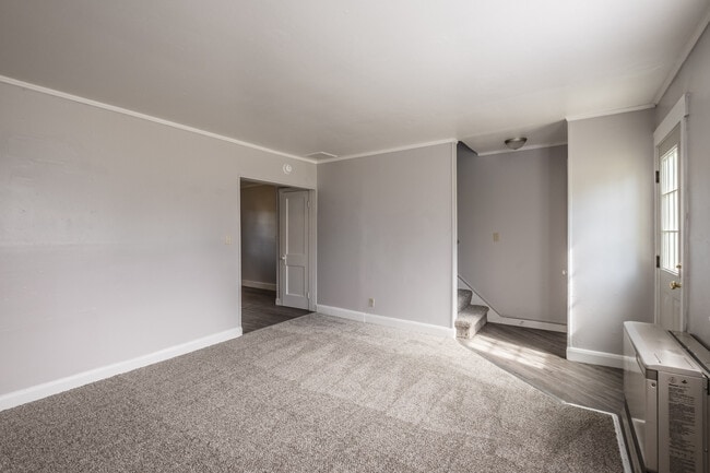 Atlantic Townhouse Apartments