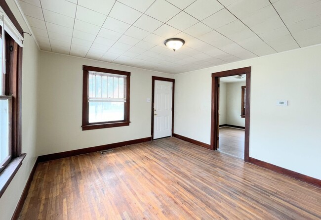 Photo - Large 1 bedroom home