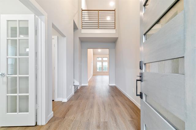 Photo - 1900 Brentwood Ln