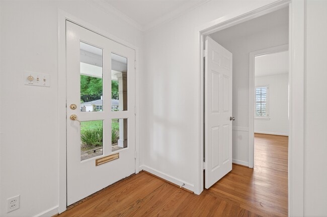 Photo - 5643 Piping Rock Ln
