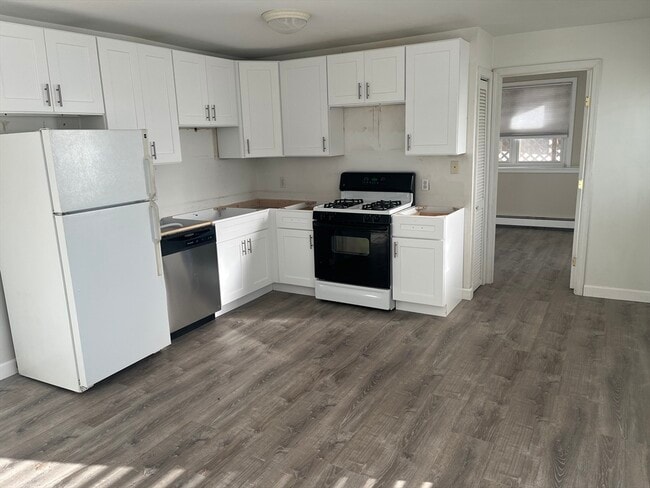 Photo - 12 Cedar St Unit 6