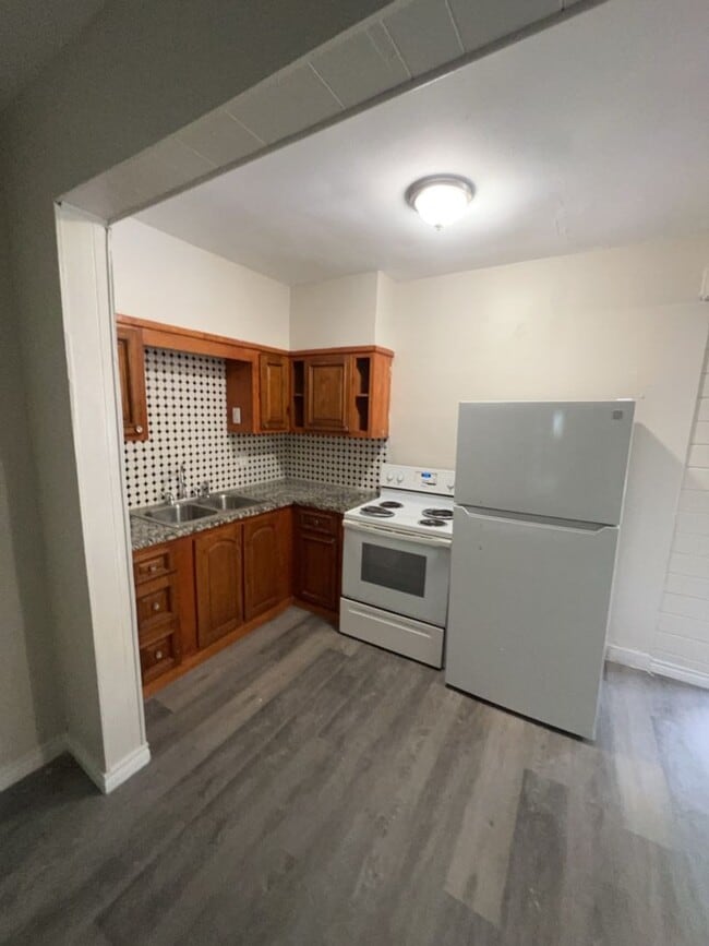 Photo - 310 N Rock Island St Unit 2