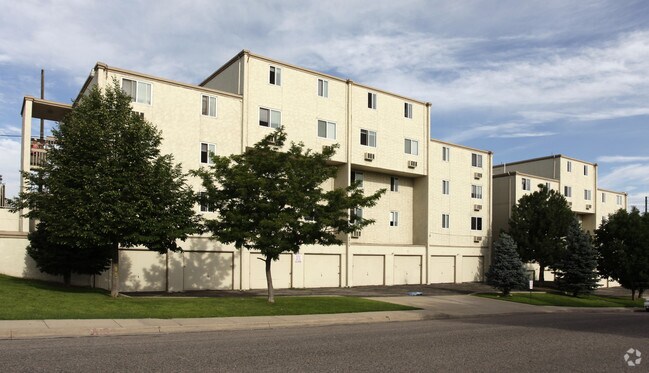 Corona Apartments - Corona Apartments