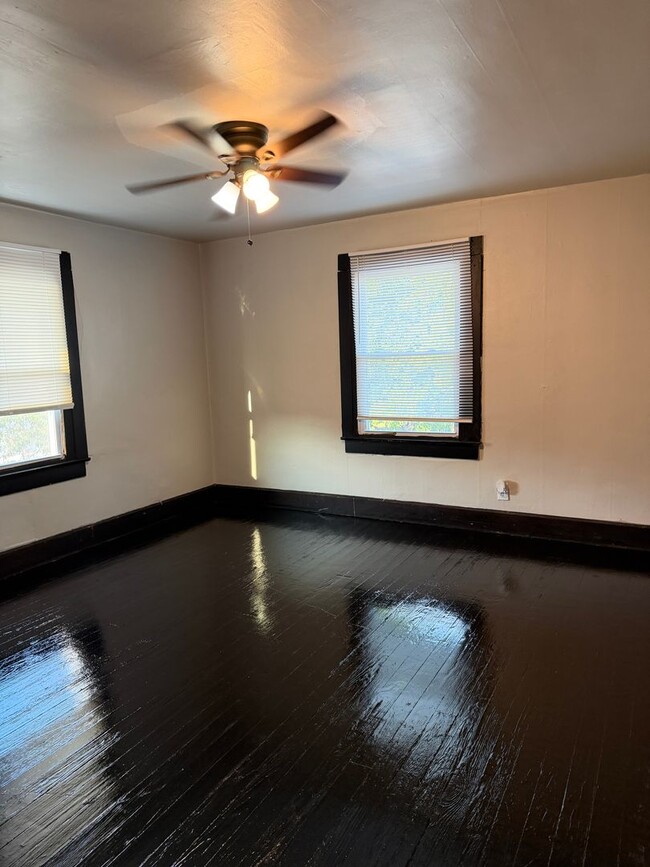 Photo - 810 N Dearborn St Unit 812 N Dearborn St
