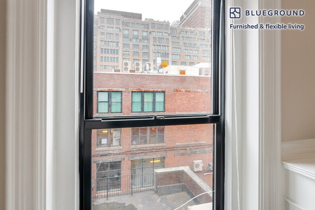 Photo - 232 Newbury St Unidad FL3-ID1300