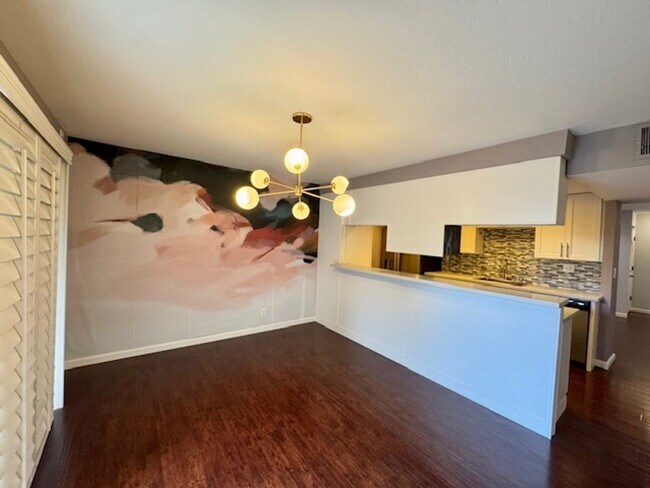 Photo - Gorgeous Walnut Creek Townhome 2 bedroom, 2.5 bath with 1 car garage in Sunset Park