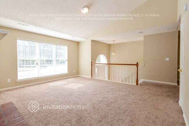 Photo - 3940 Cumberland Trail SE