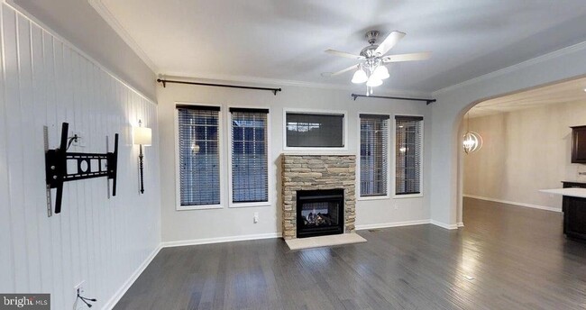 Photo - 141 Coachman Cir
