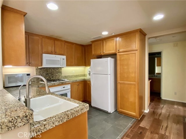 Photo - 169 Lockford
