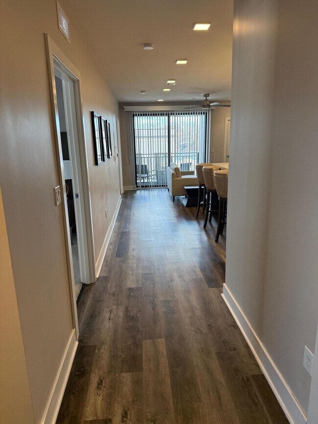 Photo - 480 N Main St Unit 201