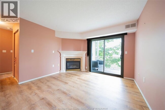 Photo - 2922 Rivard Ave Unit 211
