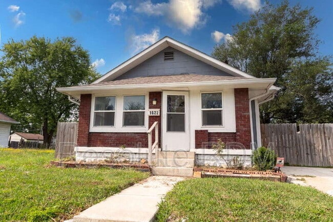 Building Photo - 1622 E Raymond St Rental