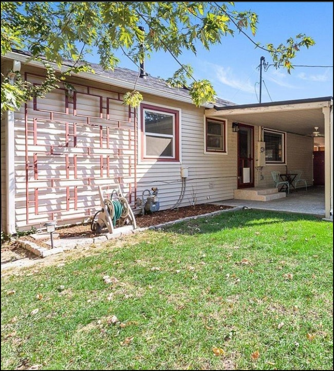 Photo - 1617 S Leadville Ave