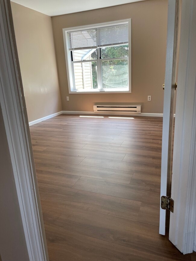 Photo - 105 Pickwick Pl Townhome