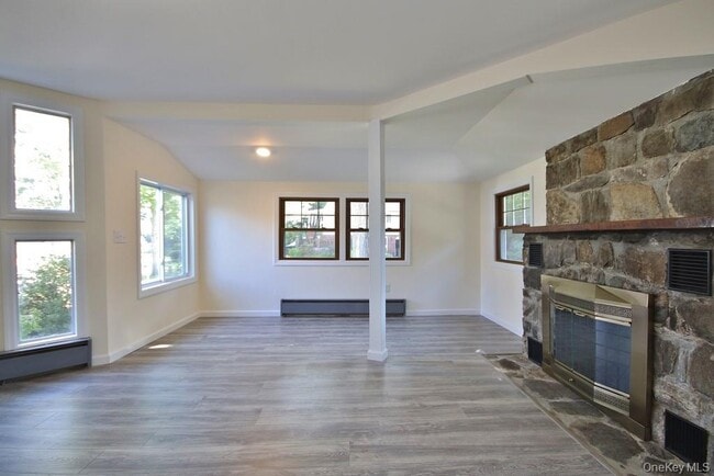 Photo - 78 Dunderberg Rd