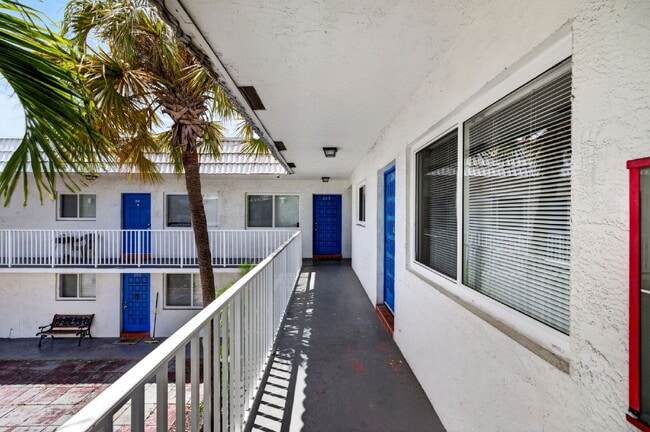 Photo - 1007 Prospect Rd Unit APT 205