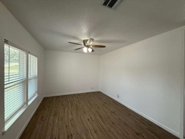 Photo - 8827 Slumber Ln