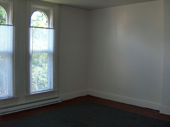 Photo - 911 N 9th St Rd Unidad #2