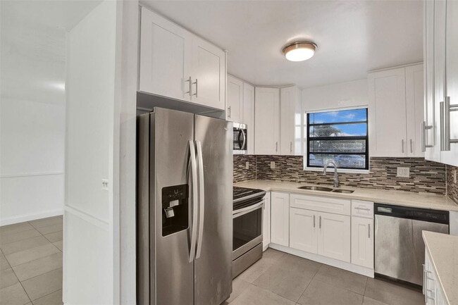 Building Photo - 1142 NW 43 Terrace Rental