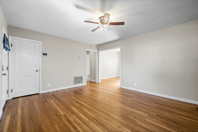 Photo - 1934 Fine Ave