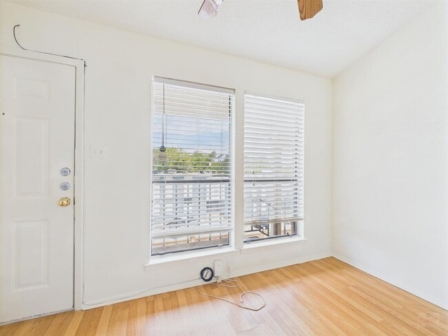 Photo - 3000 Guadalupe St Unit 314