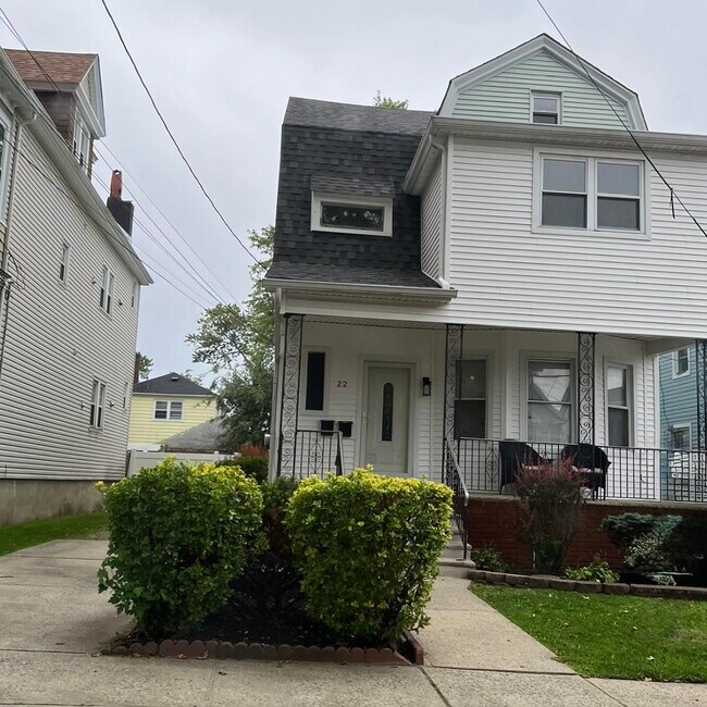 Photo - 22 E 39th St Unit 2nd floor