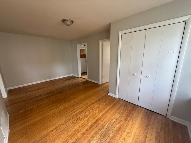 Photo - 4811 W Warwick Ave Unit 1W