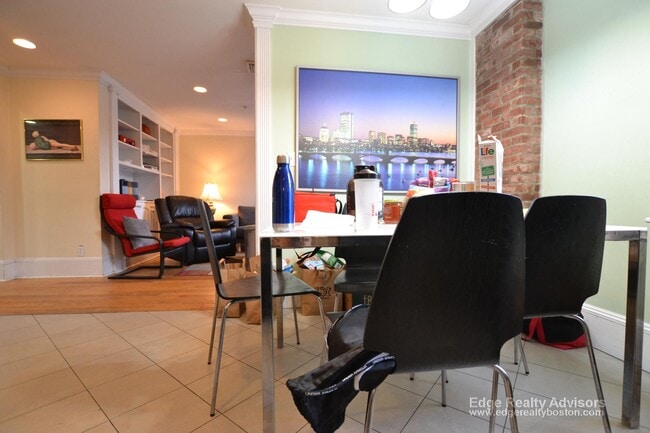 Photo - 18 Sutherland Rd