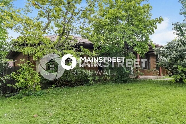 Building Photo - 3 Bedroom Pet-Friendly Home in Louisville,...
