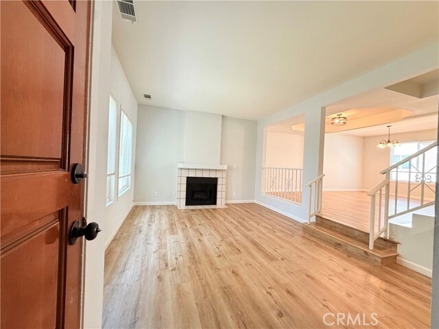 Photo - 309 California St