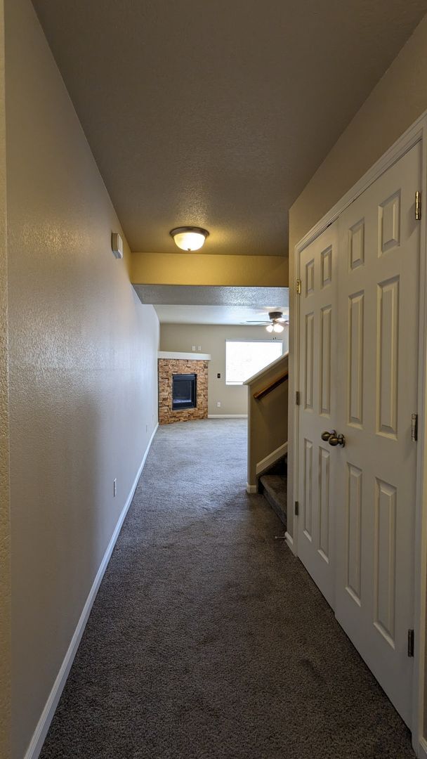 Photo - 3 BED/2.5 BATH END UNIT TOWNHOME W/PATIO & 2-CAR GARAGE!