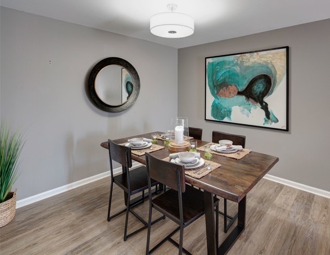 Carol Stream Crossing Apartments For Rent in Carol Stream, IL