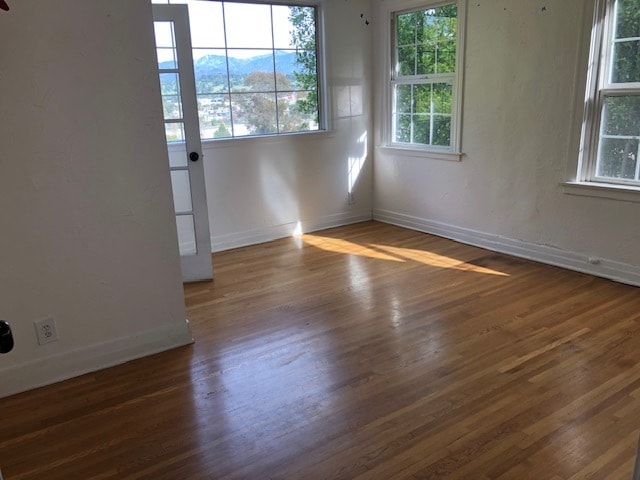 Photo - 2598 Adelbert Ave