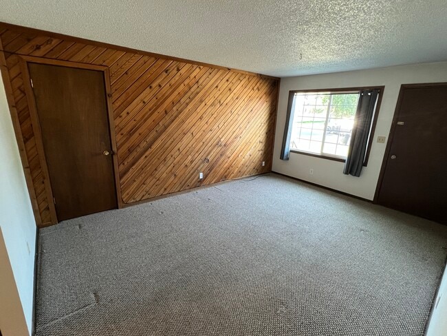 Sala de estar - 161 Indian Trail Rd