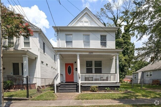 Building Photo - 2011 Lansing Ave Rental