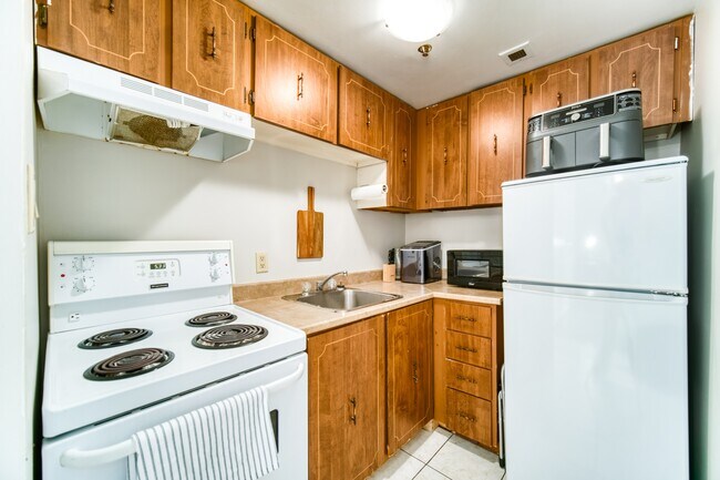 Photo - 1157-1157 Tower Rd Unit 601