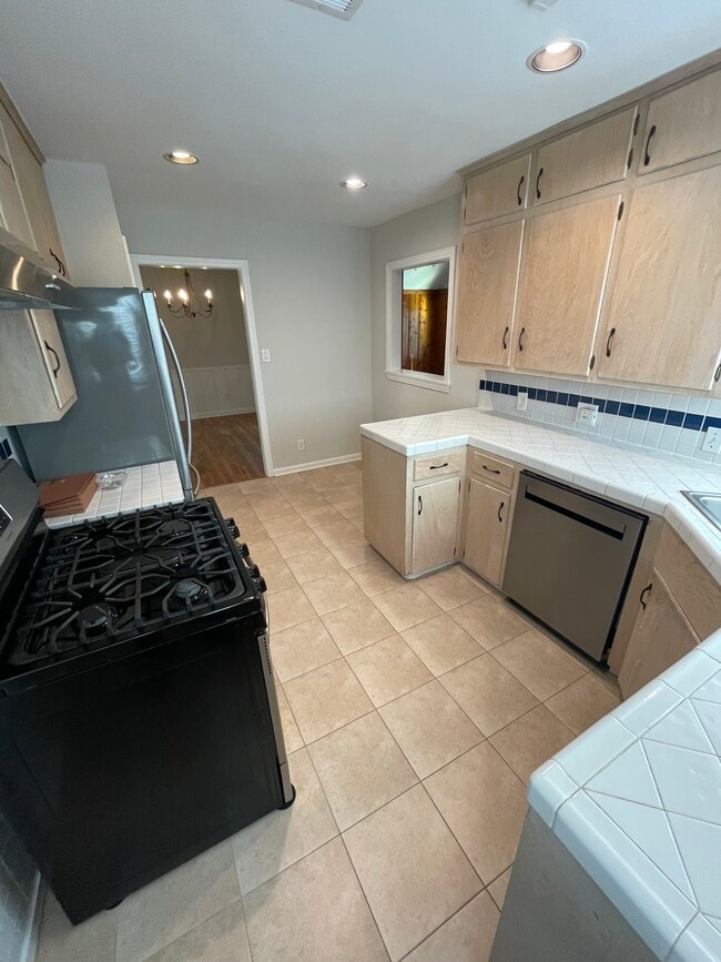 Photo - 4123 Blue Bonnet Blvd