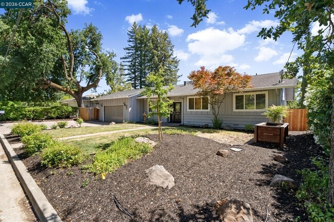 Photo - 1021 Windsor Dr