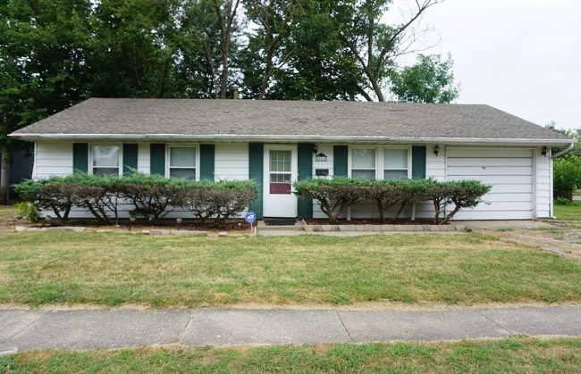 Building Photo - 516 E Eureka St