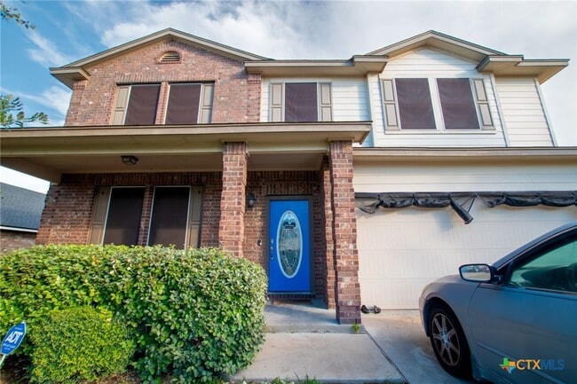 Building Photo - 5000 Willamette Ln