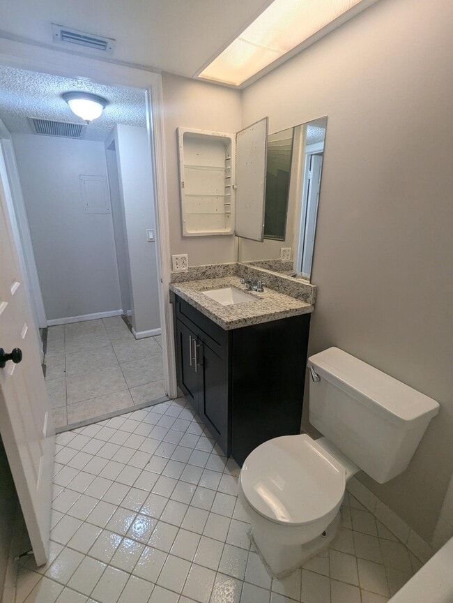 Photo - 4659 Oak Terrace Dr