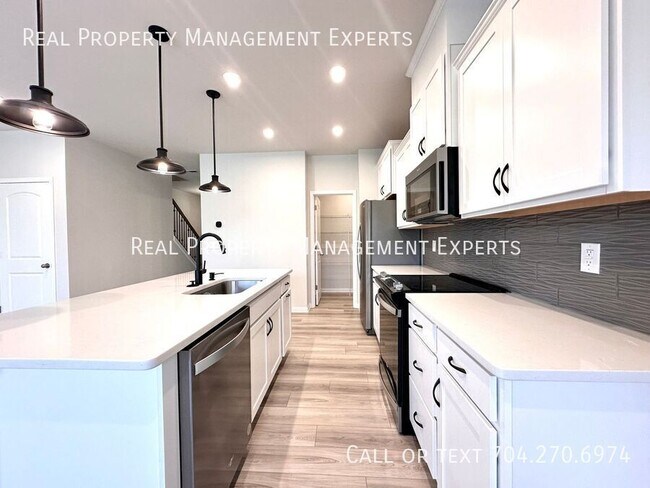 Photo - 4408 Iron Oak Ln