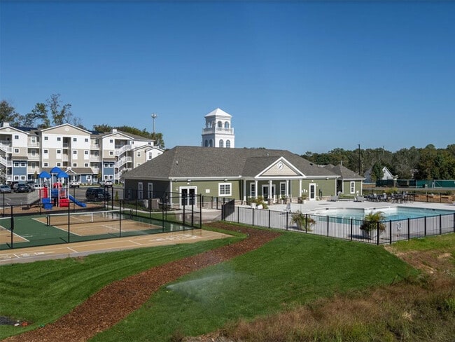 Photo - Carillon Woods