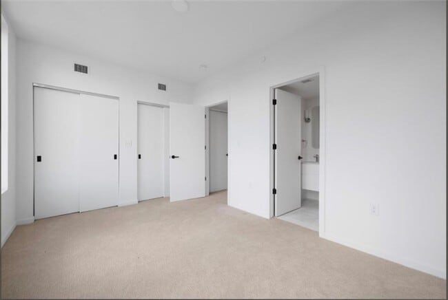 Photo - Spacious 3-Bedroom Home Near University of Pittsburgh