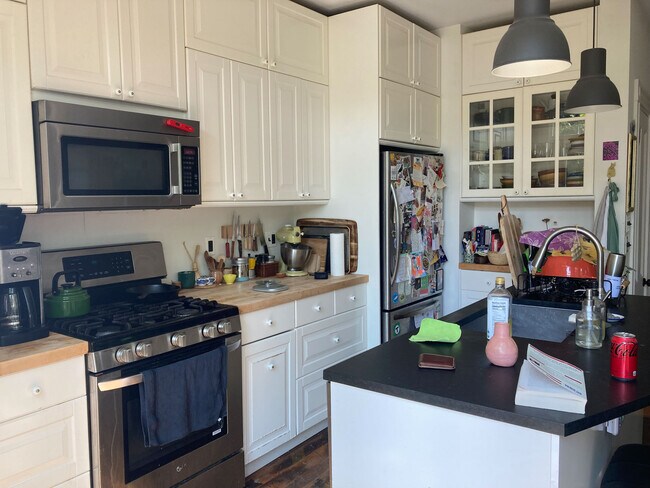 Photo - 184 School St Unit 1